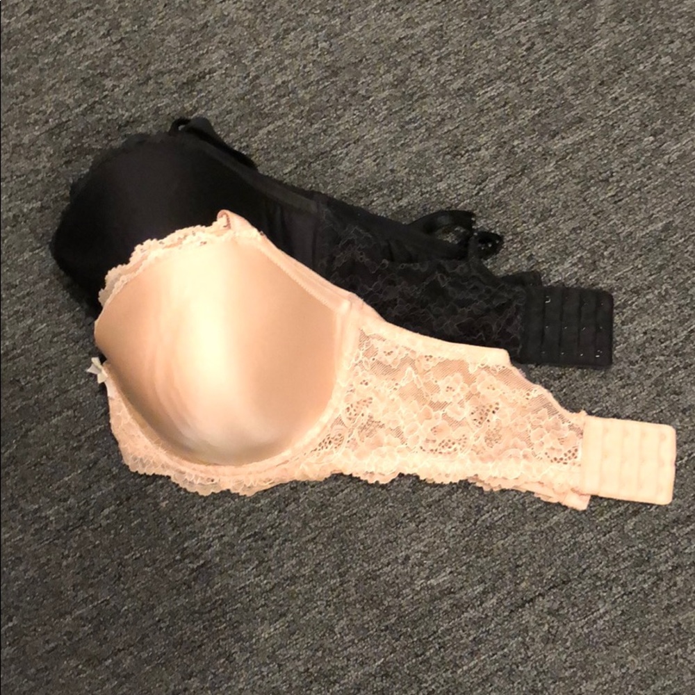 2 Victoria Secret Bras- NEVER WORN!